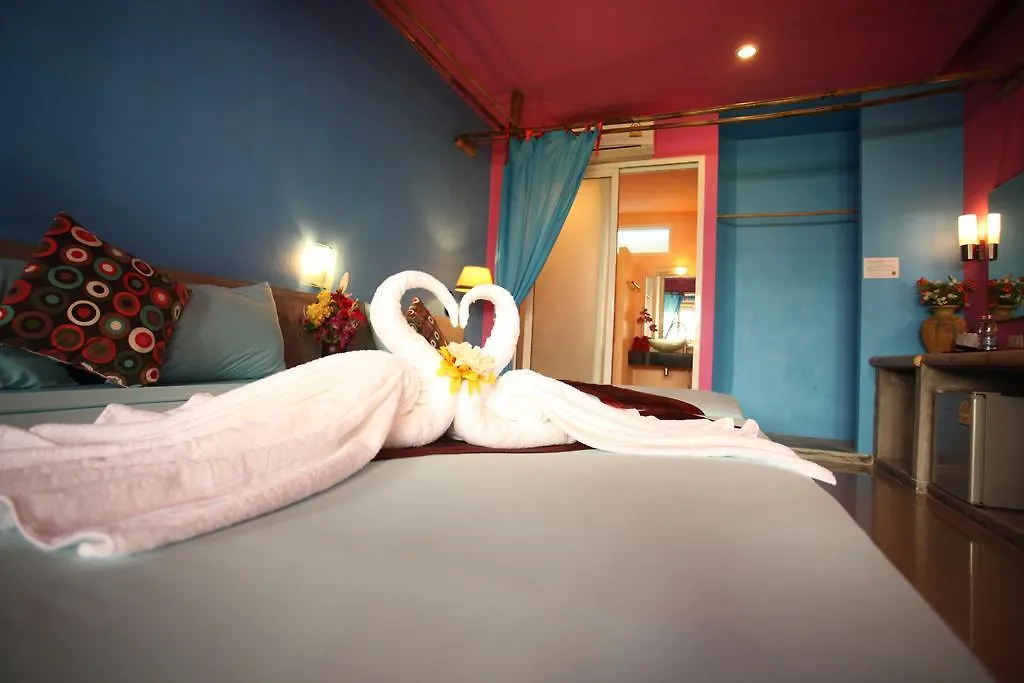 Cha-Ba Bungalow & Art Gallery 코란타 3*,  태국