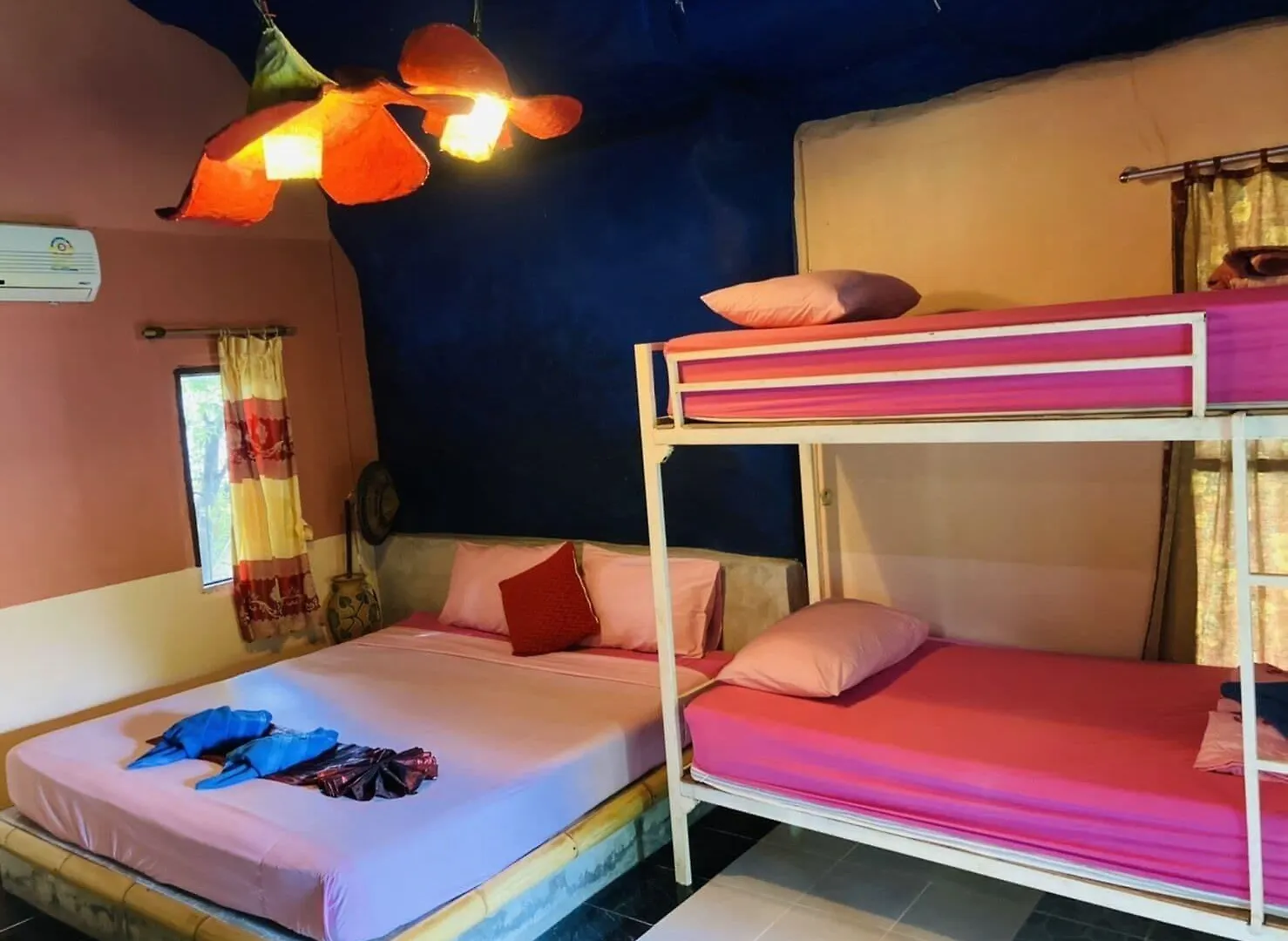 Cha-Ba Bungalow & Art Gallery Ko Lanta Resort