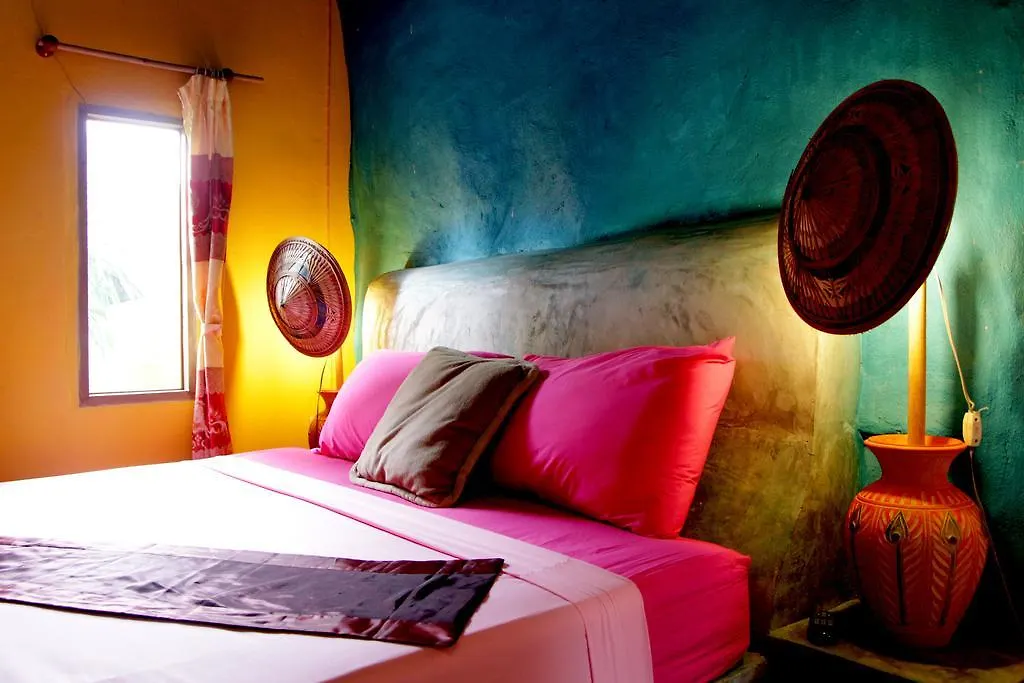 Resort Cha-Ba Bungalow & Art Gallery Ko Lanta