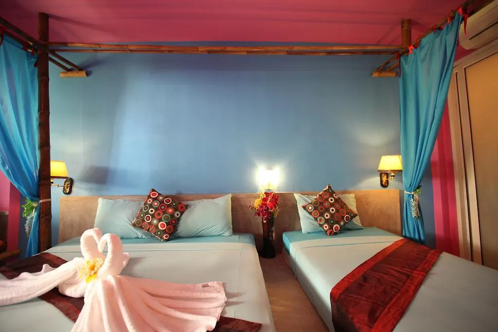 Resort Cha-Ba Bungalow & Art Gallery Ko Lanta
