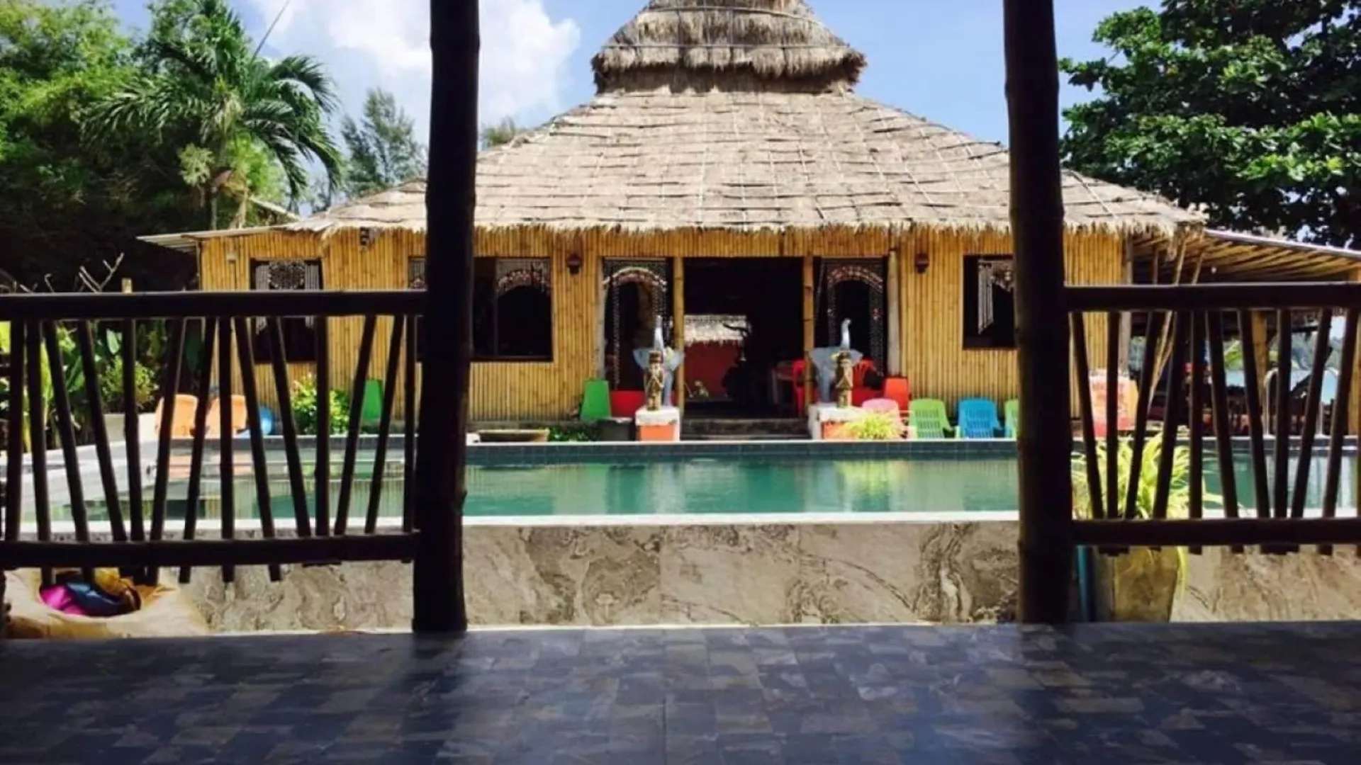 Cha-Ba Bungalow & Art Gallery Ko Lanta Rezort